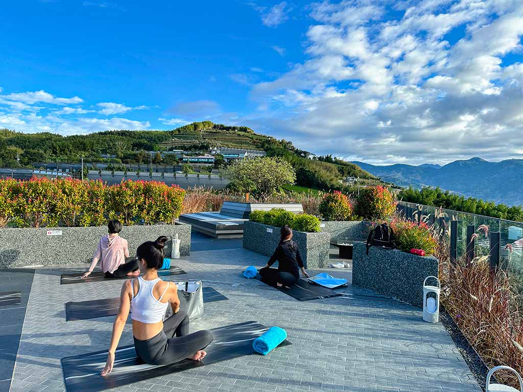 yoga-in-Hotel-Indigo-Alishan