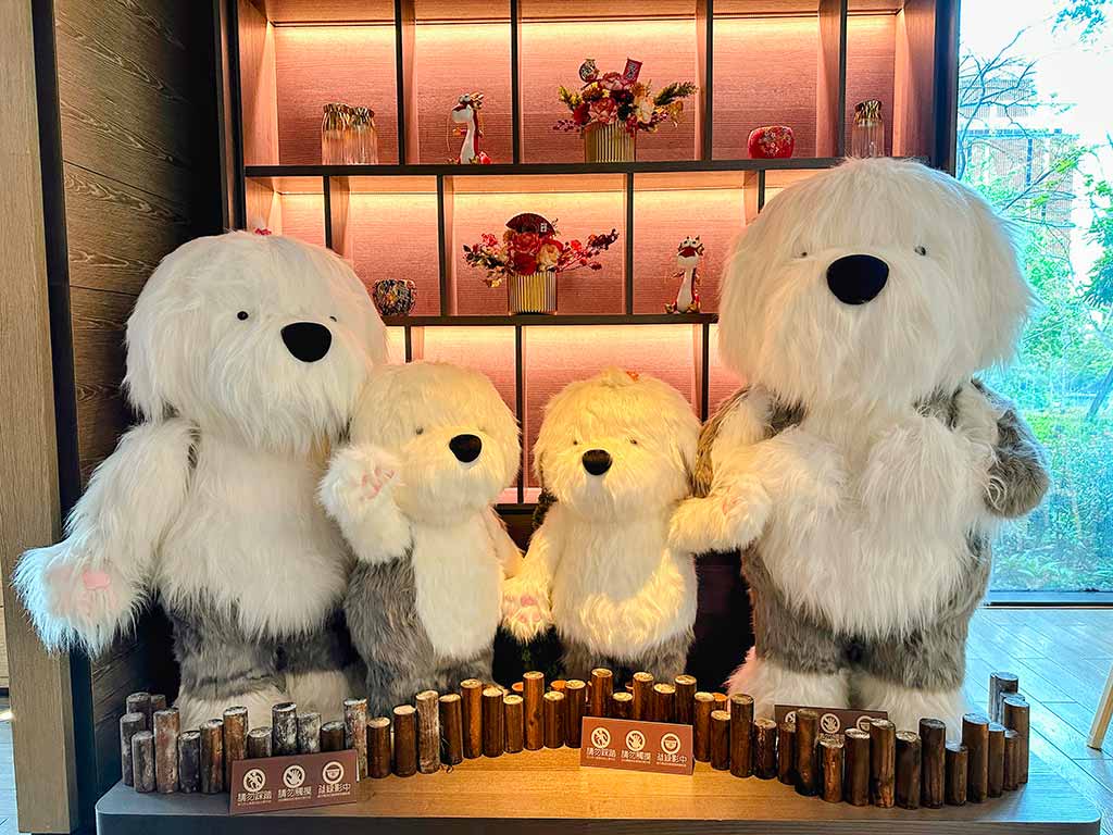 mascot-of-MU-JIAO-XI-HOTEL
