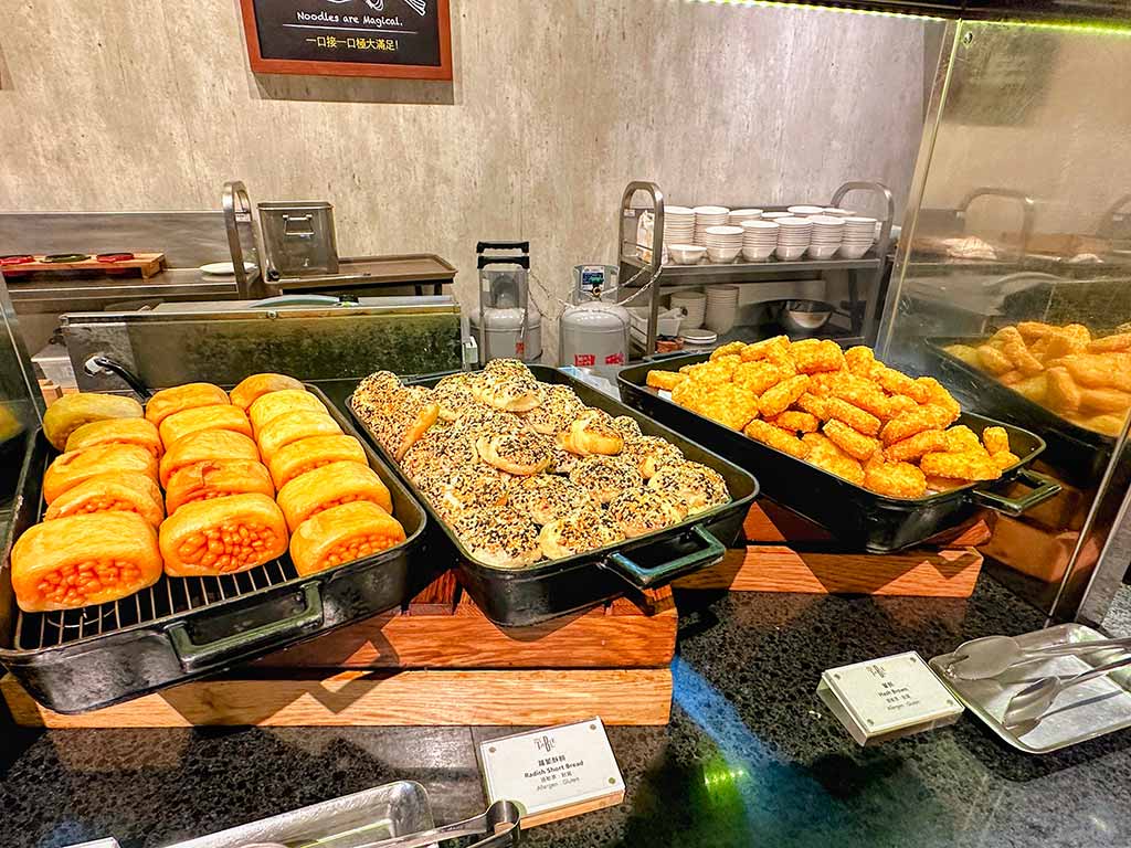 breakfast-of-MU-JIAO-XI-HOTEL