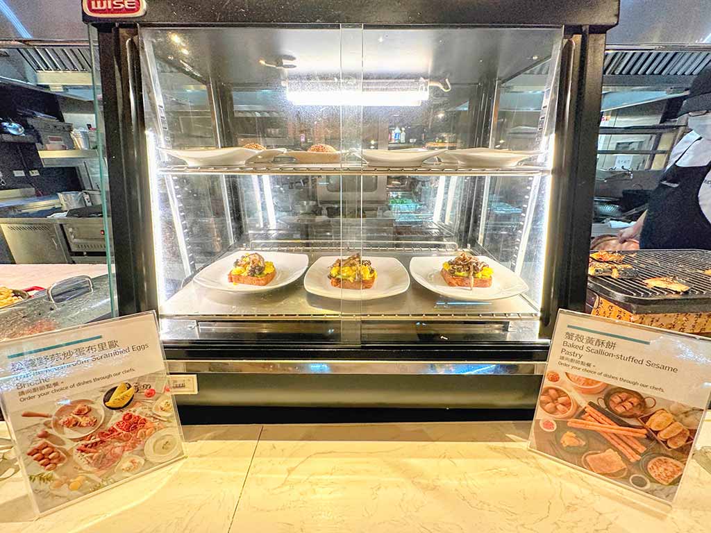 breakfast of Le Meridien Taipei