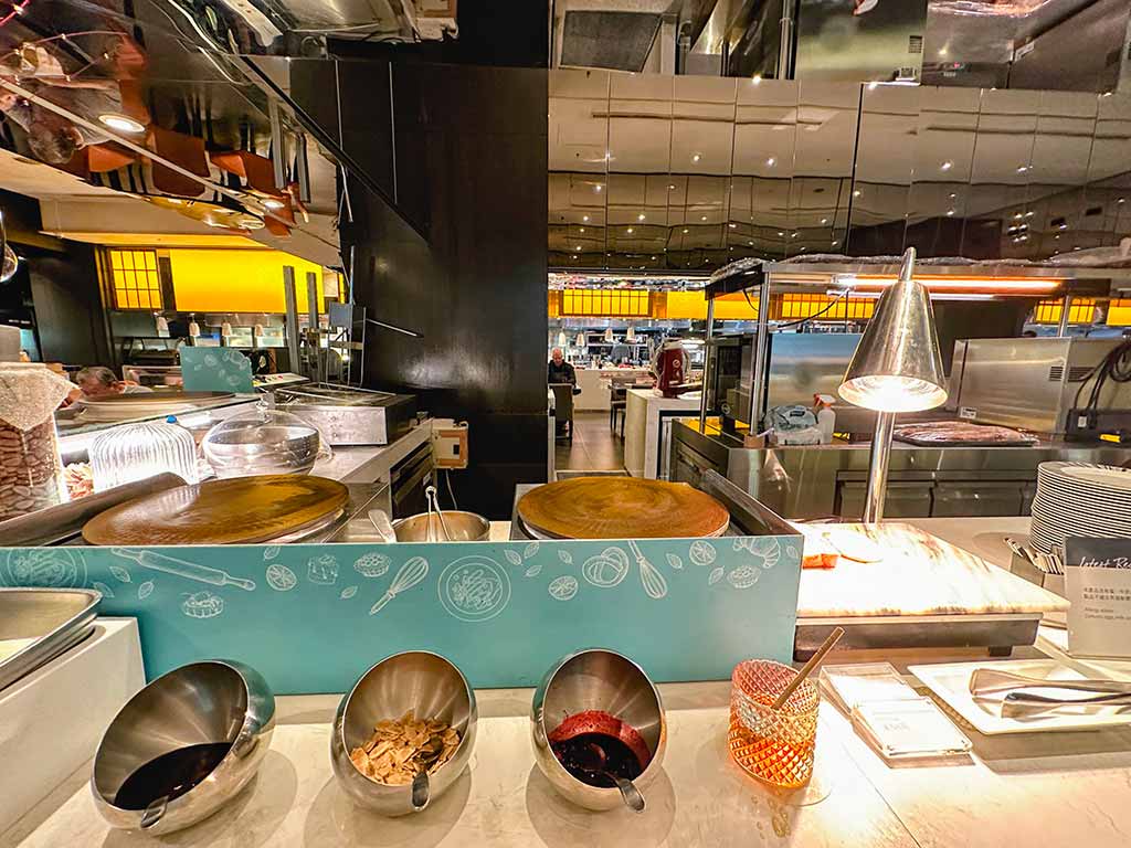 breakfast of Le Meridien Taipei