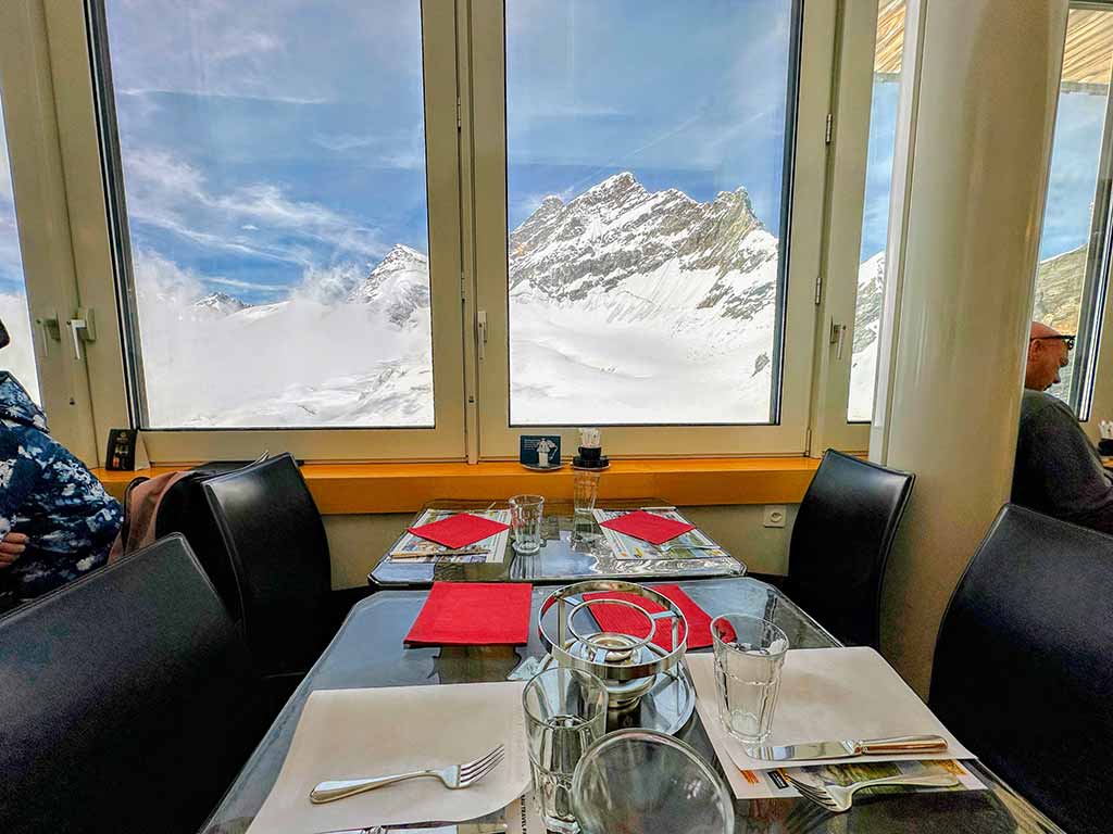 水晶餐廳-Restaurant-Crystal