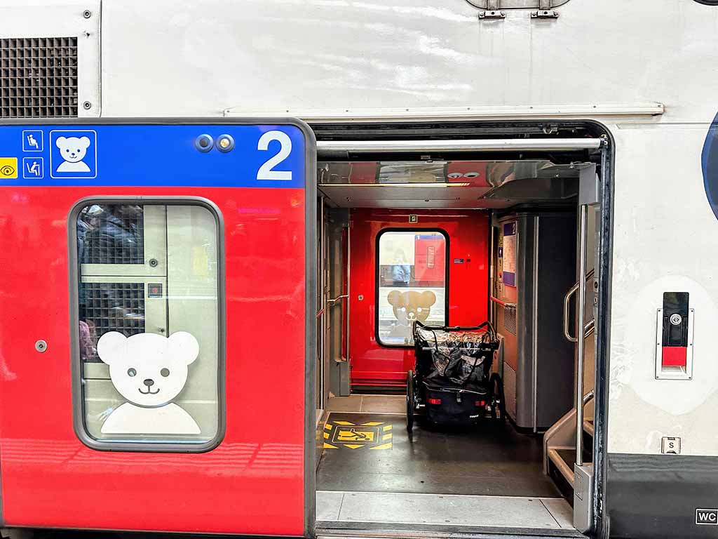 瑞士火車 親子車廂