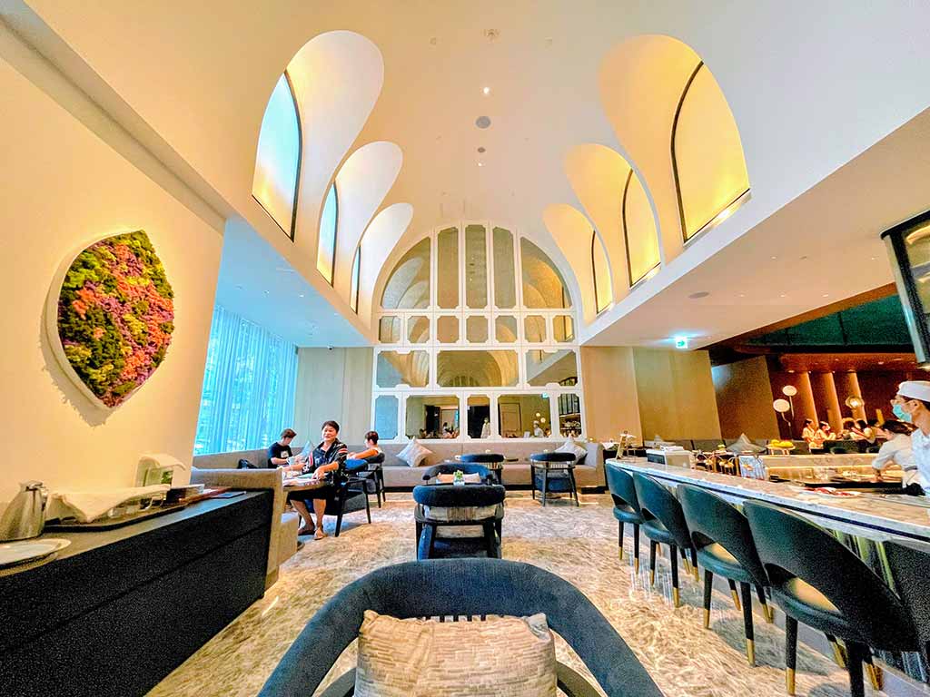 lobby-of-InterContinental-Kaohsiung