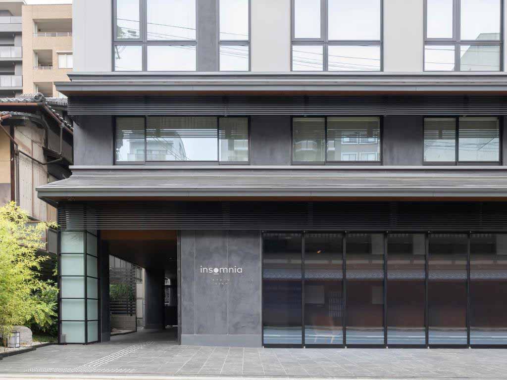 京都大池因索姆尼亞飯店