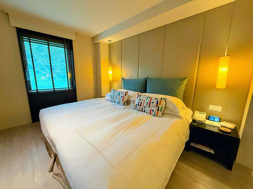 Room-of-The-Gaia-Hotel-Taipei