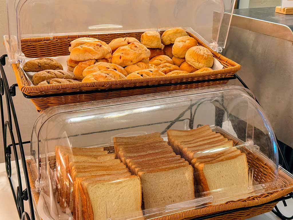 breakfast-of-The-Gaia-Hotel-Taipei
