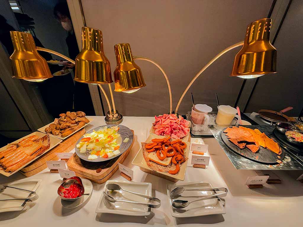breakfast-of-The-Gaia-Hotel-Taipei