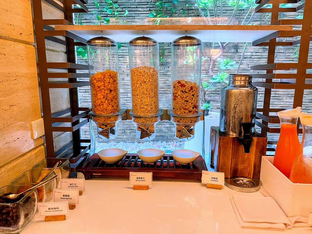 breakfast-of-The-Gaia-Hotel-Taipei