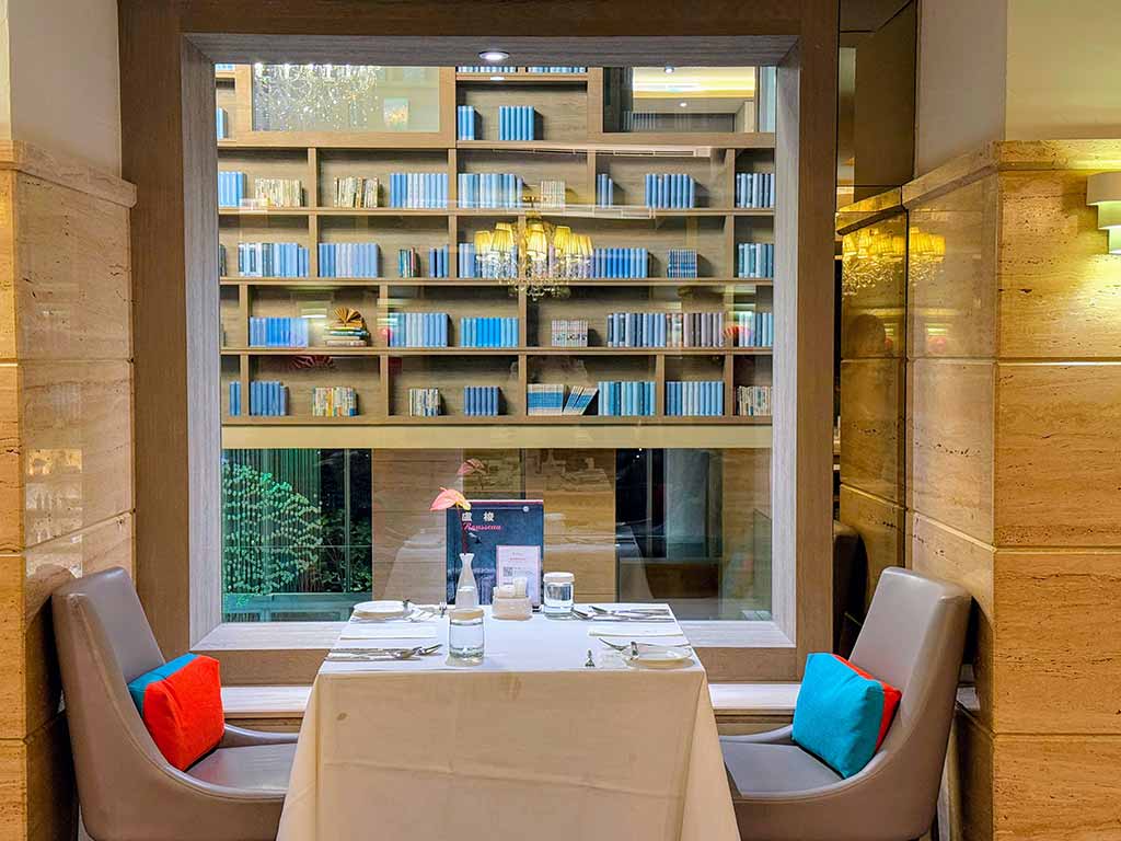 restaurant-of-The-Gaia-Hotel-Taipei