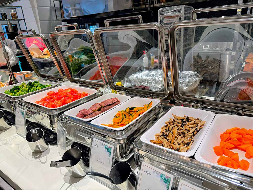 琉球名城海灘度假飯店