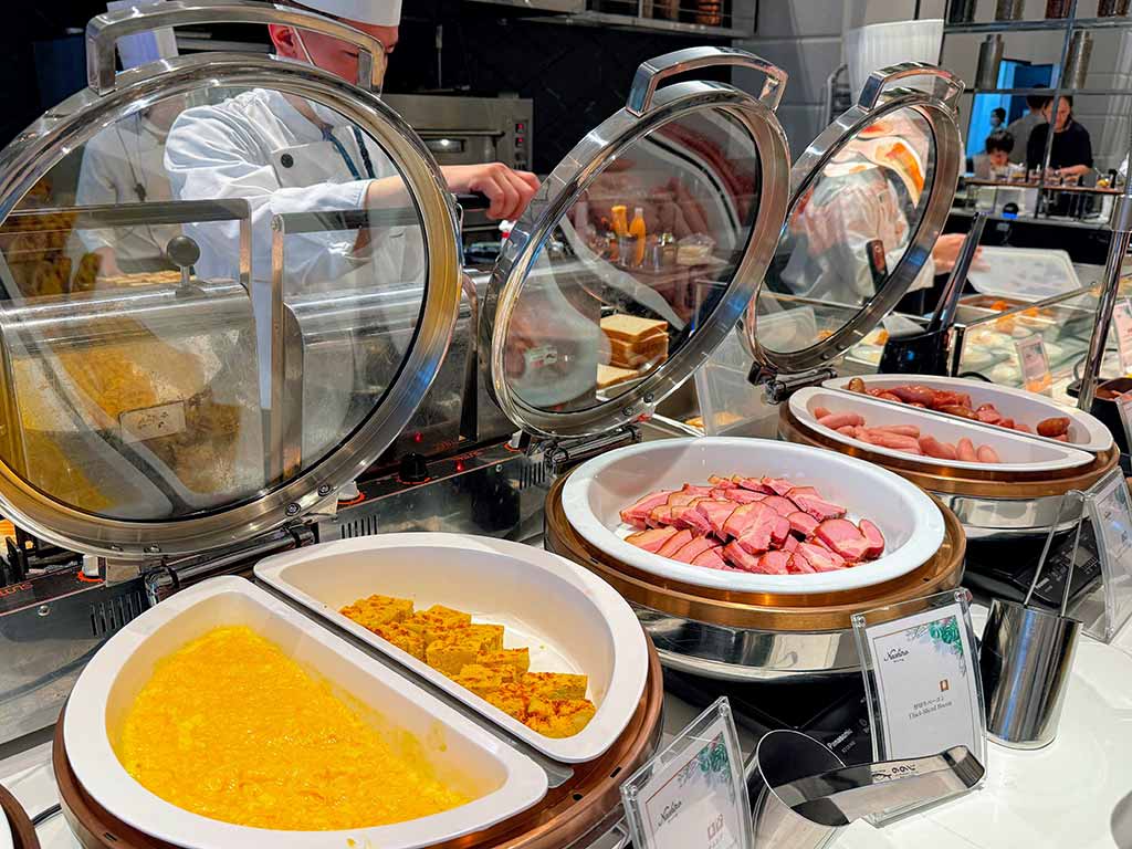 琉球名城海灘度假飯店