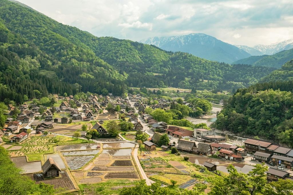 合掌村